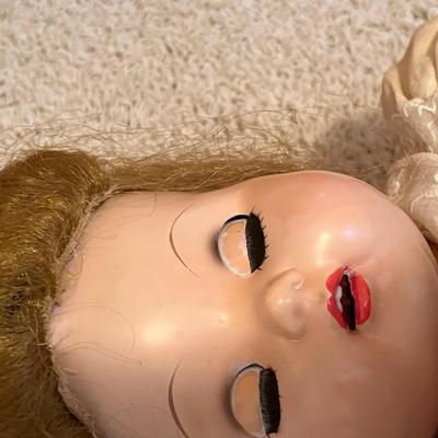 Lot of 2 dolls