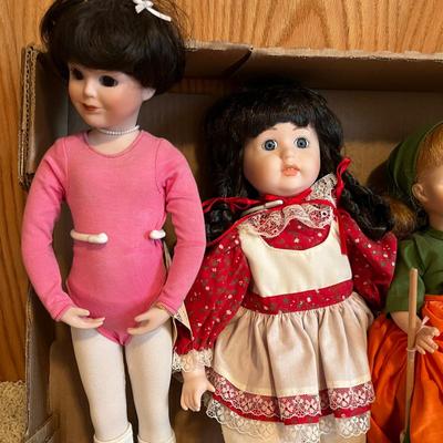 Lot of 4 Dolls