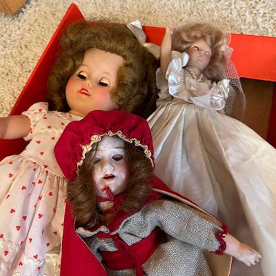 Lot of 4 Dolls
