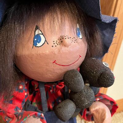 Sunbonnet Sue Doll Figure
