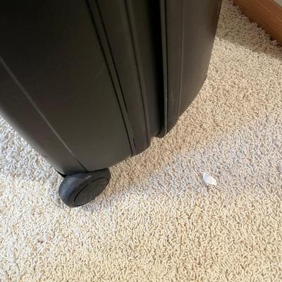 Very nice Hard case suit case