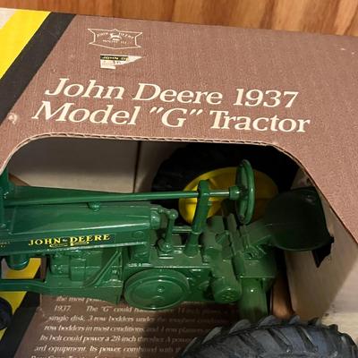 John Deere 1937 Model G