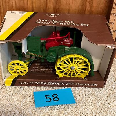 1915 John Deere Waterloo