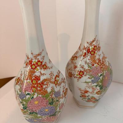 ORIENTAL VASE LOT 