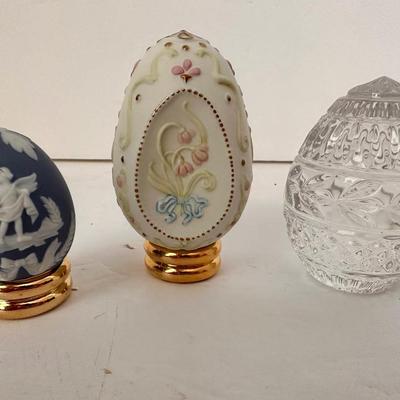 3 PC COLLECTIBLE EGG LOT