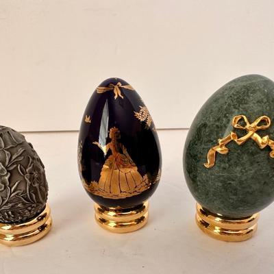 3 PC COLLECTIBLE EGG LOT