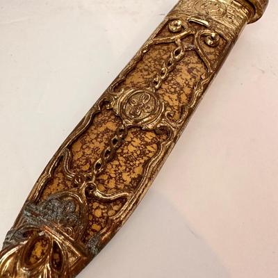 VINTAGE COLLECTIBLE LOT