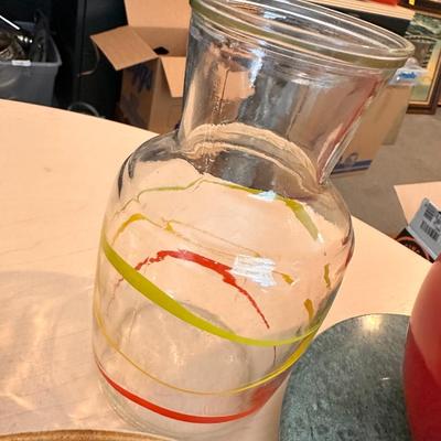 VINTAGE COLLECTABLE GLASSWARE LOT 