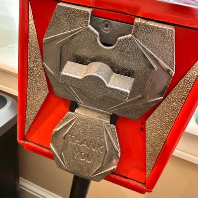 VINTAGE GUMBALL MACHINE LOT 