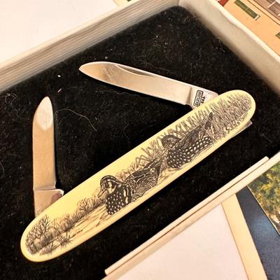 VINTAGE POST CARD, POCKET KNIFE, RAZOR, AND STAMP LOT 