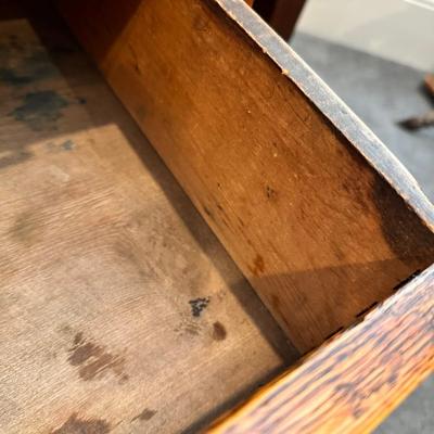 ANTIQUE OAK WASH STAND 