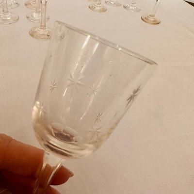 VINTAGE MID CENTURY ATOMIC STAR STARBURST ETCHED GLASS SET 