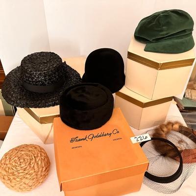 VINTAGE LADIES HAT LOT 