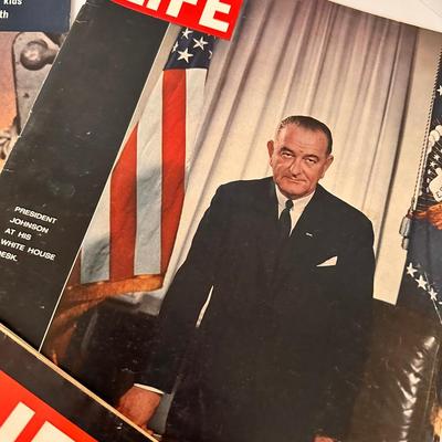 VINTAGE LIFE MAGAZINE, LOOK MAGAZINE, 1964 LOT
