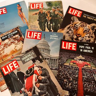 VINTAGE LIFE MAGAZINE LOT 1965