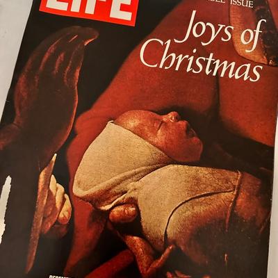VINTAGE LIFE MAGAZINE LOT 