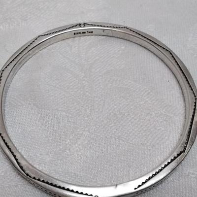 Vintage Navajo Hand Stamped Handmade Signed TAHE 2;5" 925 Bracelet