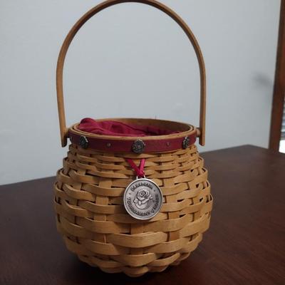 Longaberger 'Tournament of Roses' Basket