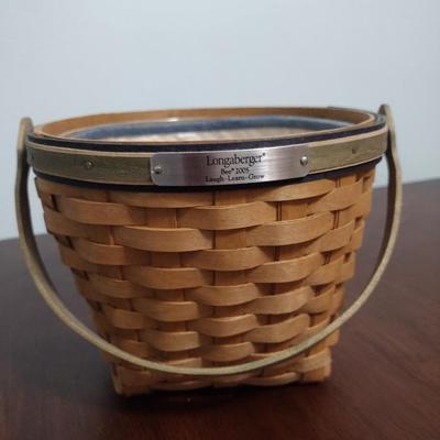 Longaberger 'BEE 2005" Basket
