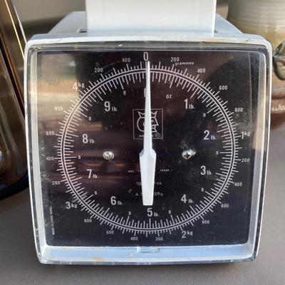 PURPLE PYREX BAKING DISHES, BROWNIE CUTTER, SCALE AND OTHER GOOD STUFF