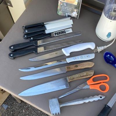 JUST FEAST YOUR EYES ON ALL THIS STUFF! Itâ€™s a good lot of Needful Things!ðŸŒˆâ›°ï¸