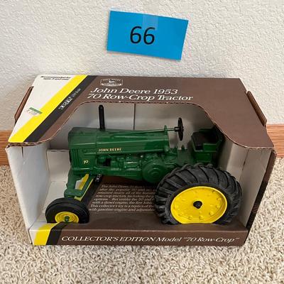 John Deere 70 row-crop tractor