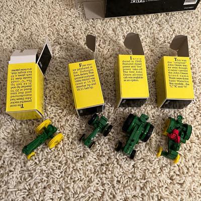 Lot of John Deere mini tractors