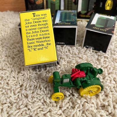 Lot of John Deere mini tractors