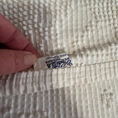 Bate's Cheniel Bedspread