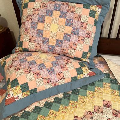Arch Quilt & Pillow shams