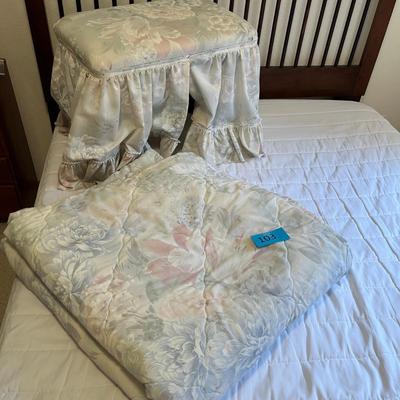 Comforter & stool w/ cover