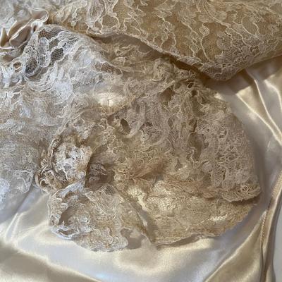 Really awesome Art Deco Wedding Dress