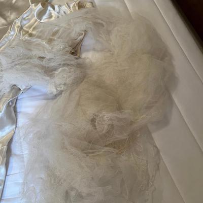 Really awesome Art Deco Wedding Dress