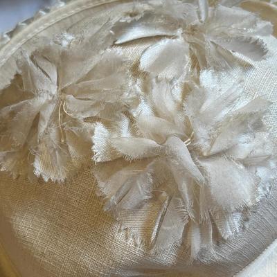 Lot of Vintage ladies hats