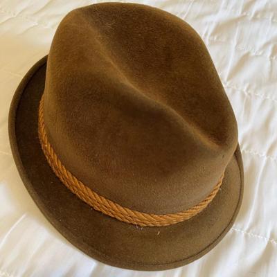 Lot of Vintage Men's hats