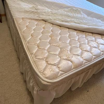 Queen Size Bed
