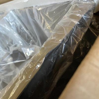 32â€w Undermount Double Sink NEW IN BOX