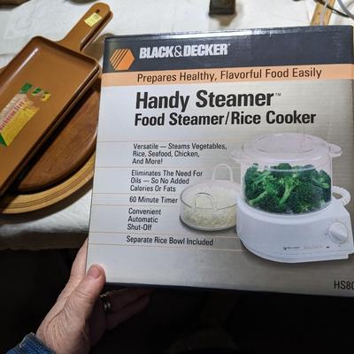 NIB Black & Decker Handy Steamer Food Steamer Rice Cooker HS80