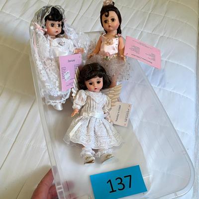Lot of 3 dolls Madame Alexander