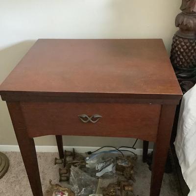 Side table that happens to have a sewing machine -Sears Kenmore in it 30"H 22" x 18" depth