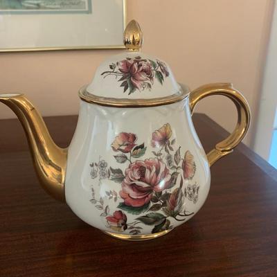 Arthur Wood made in England teapot