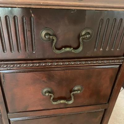 Mahoganey desk -1940s, 8 drawers, 2 pull out writing trays with great detail & hardware pulls, 30.5"H 48"W 25"depth