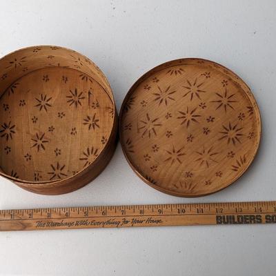 1903 Round Pantry Box