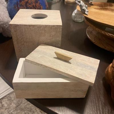 Washed wooden Kleenex holder and storage box