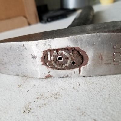 2 Hammers