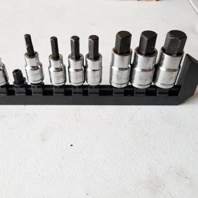 Pittsbrgh Sockets