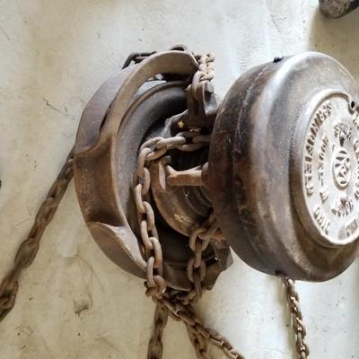 Robbin & Myers Spur Geared Hoist