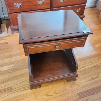 Side Table Night Stand 1 Drawer 20x15x25