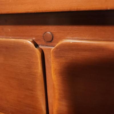 Solid Wood 8 Drawer Highboy Dresser Northern Furniture Co Sheboygan Wis.