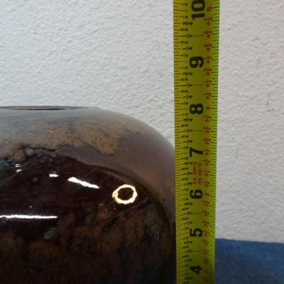 LOT 593. CERAMIC VASE